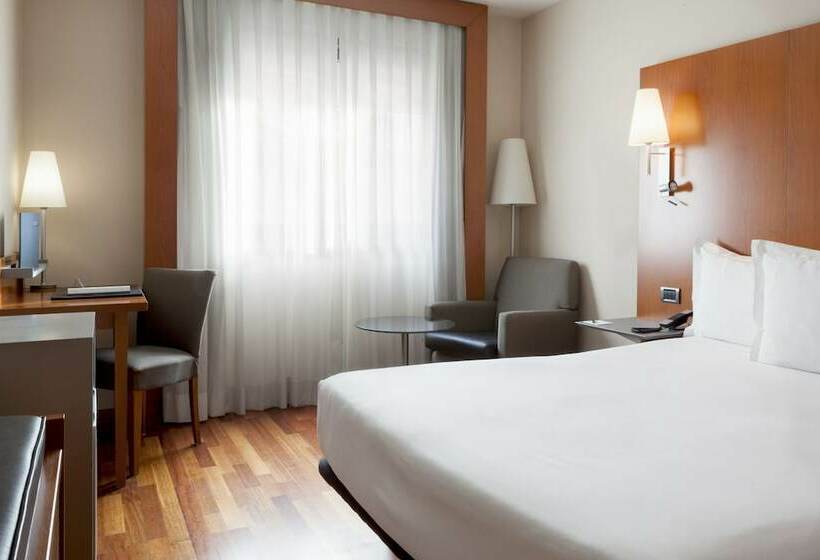 Háromágyas Standard Szoba, B&B Ciudad de Lleida