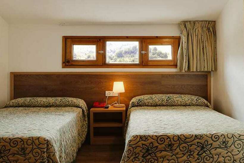 Standard Triple Room, Evenia Monte Alba