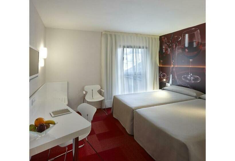 اتاق استاندارد, Maciá Granada Five Senses Rooms & Suites