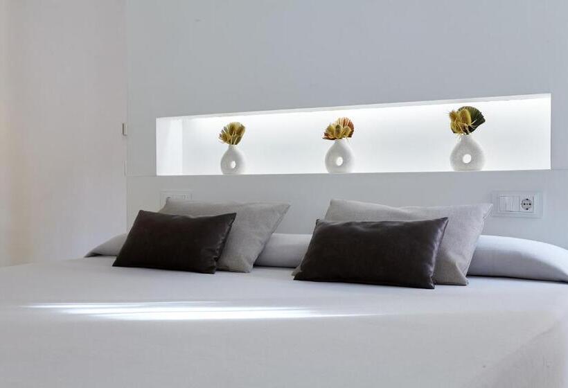 سوئیت جونیور با تراس, Maciá Granada Five Senses Rooms & Suites