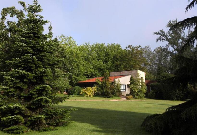 سوییت, Jardin De Carrejo