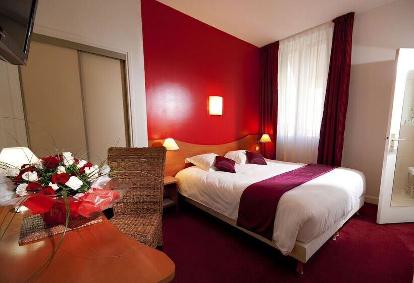 Superior Room, Le Clocher De Rodez Centre Gare