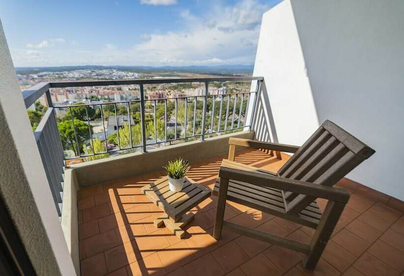 سوییت, Melia Castelo Branco