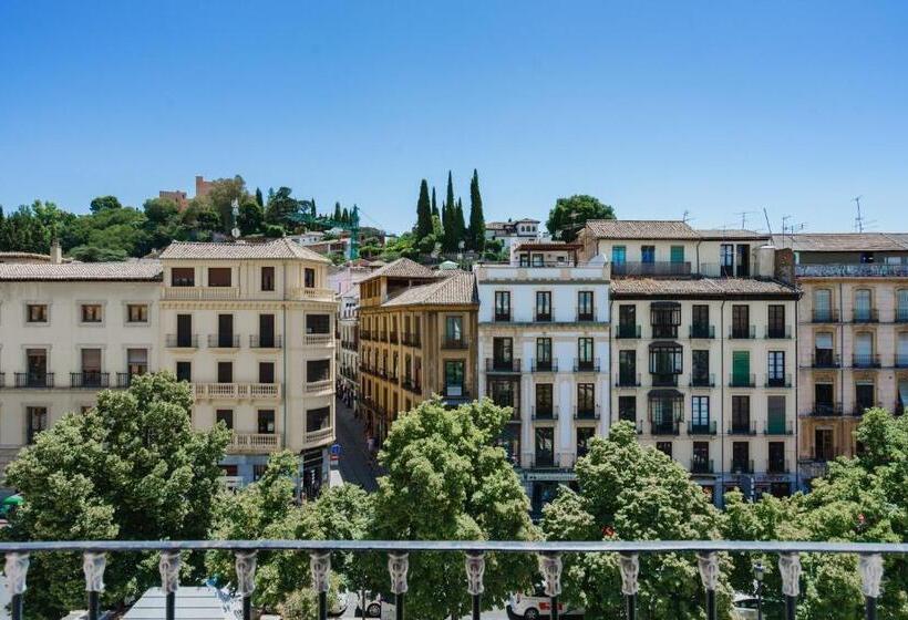 3-Bett-Standardzimmer, Plaza Nueva