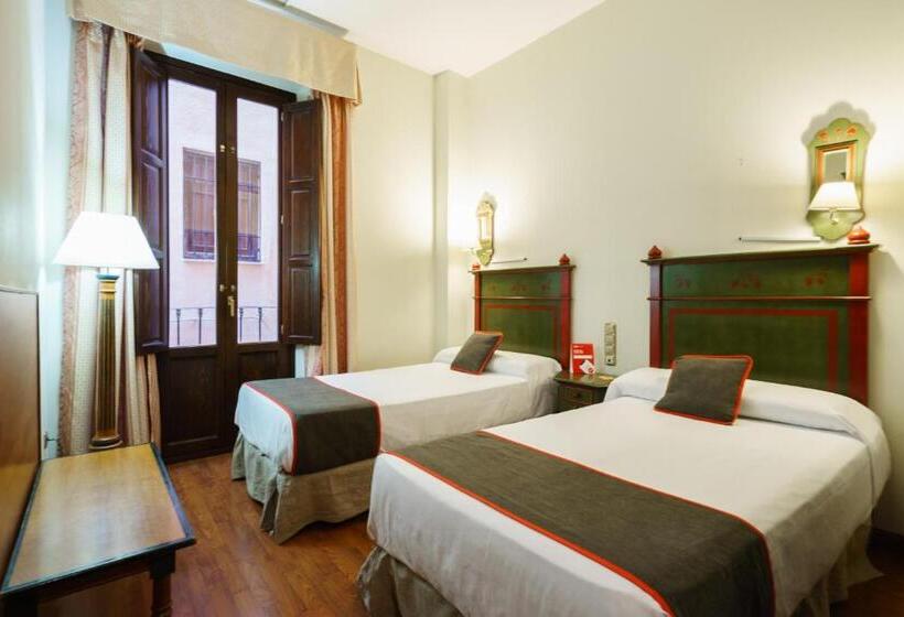 Quarto Economy, Plaza Nueva