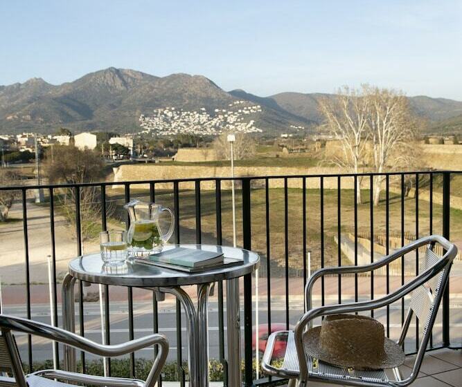 Habitación Estándar con Terraza, Roses Platja