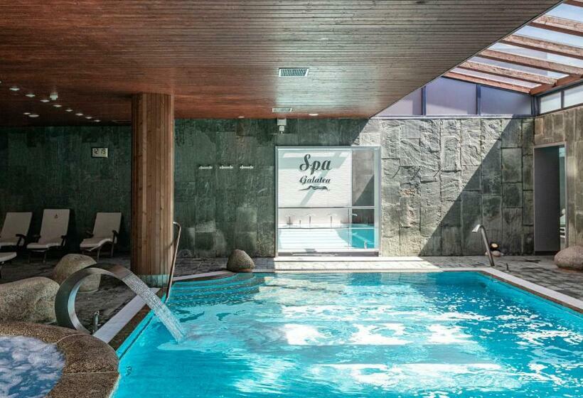 غرفة قياسية ثلاثية, Spa Galatea