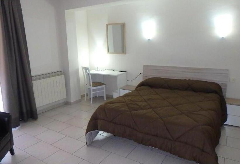 Standard Room, Xalet Besoli