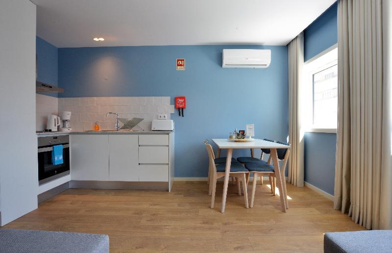 带1个卧室的带阳台的公寓, Ona Marinas De Nerja Spa Resort