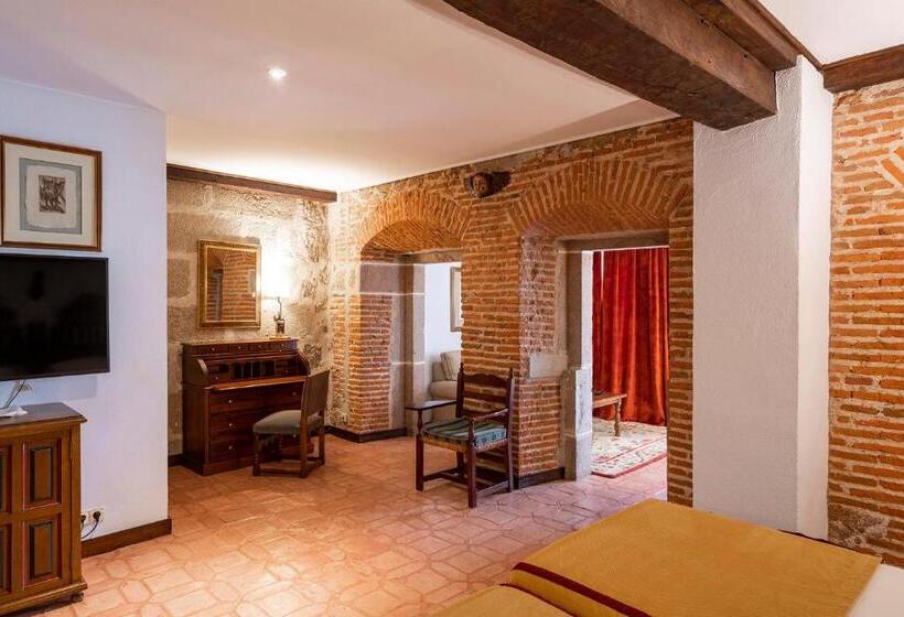 Habitación Superior, Parador De Plasencia