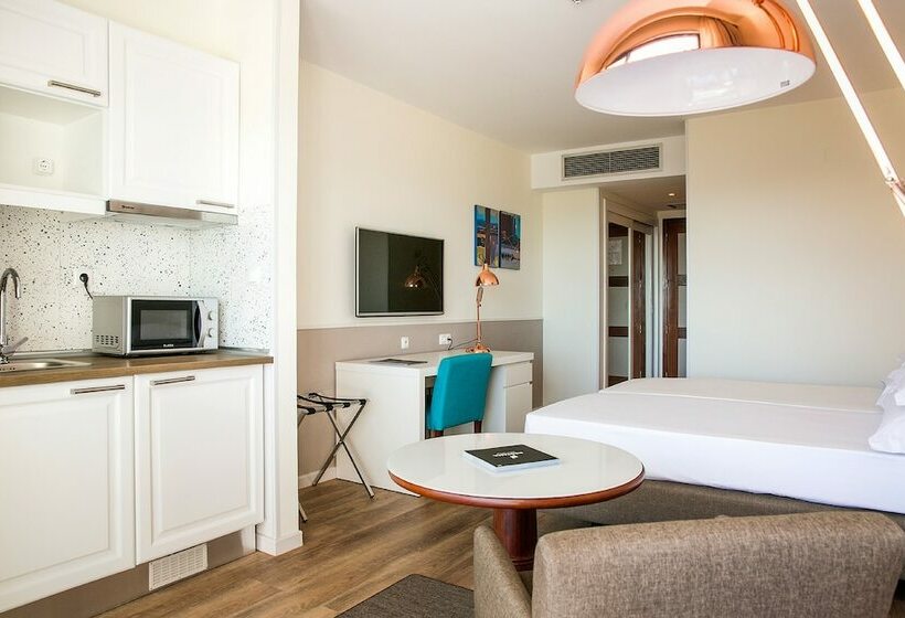 اتاق لوکس با چشم‌انداز دریا, Pestana Cascais Ocean & Conference Apart