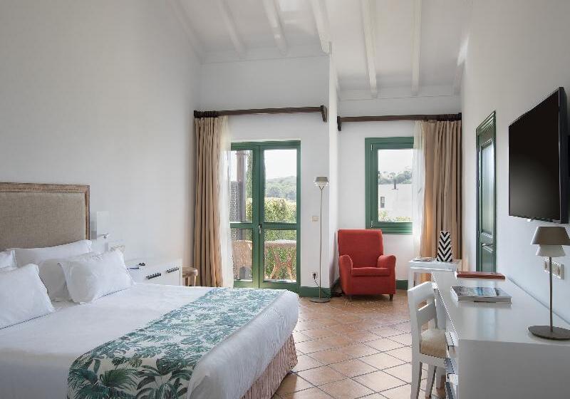 سوییت جونیور, So/ Sotogrande Spa & Golf Resort