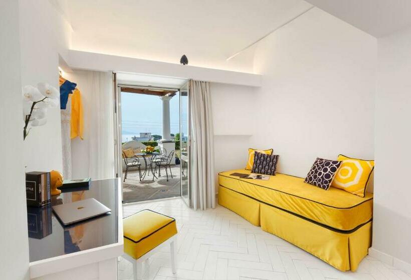 سوییت خانوادگی, Residence 2 Pini