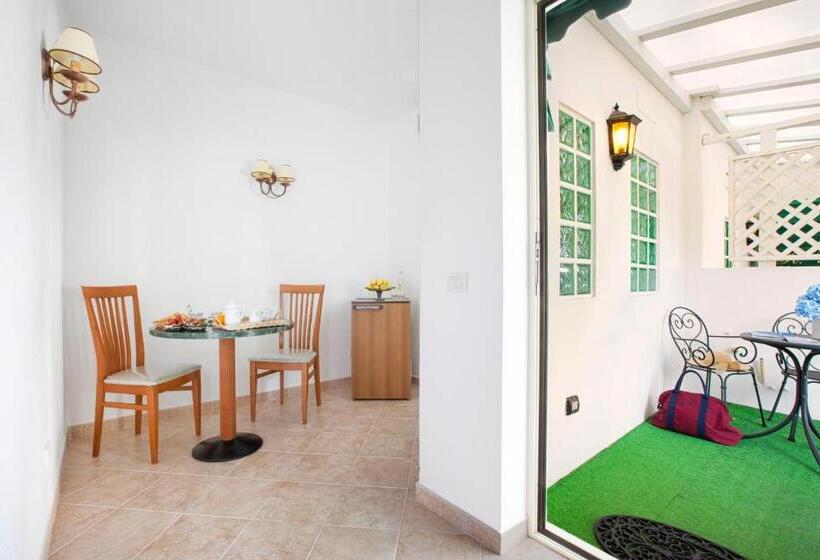 اتاق استاندارد, Residence 2 Pini