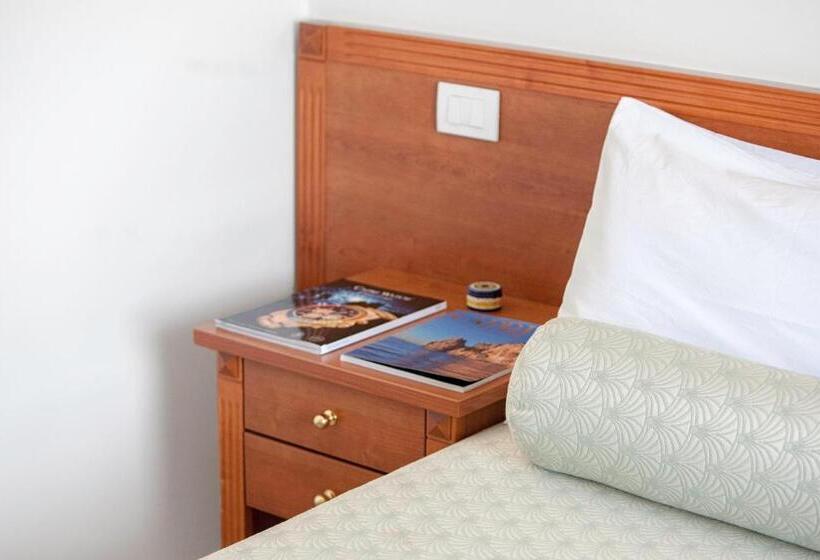اتاق استاندارد, Residence 2 Pini