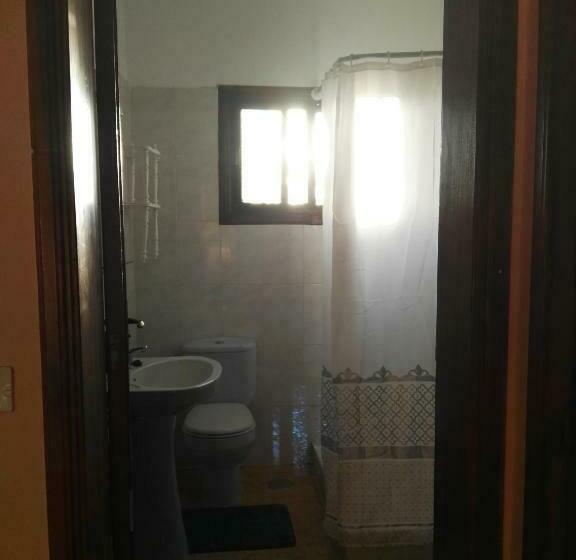اتاق استاندارد, Donde Brilla El Sol