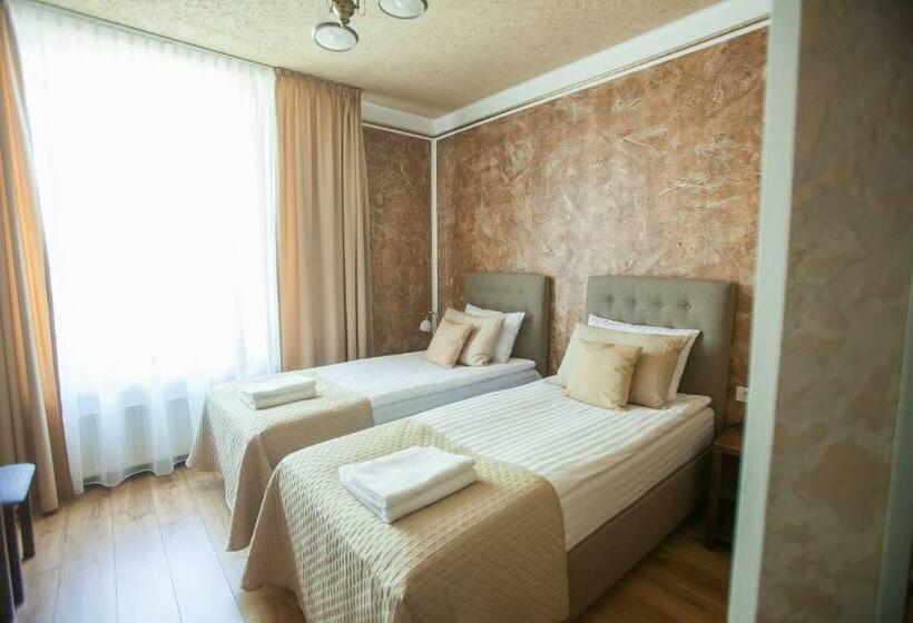 اتاق سوپریور, Central Hotel Radviliškis