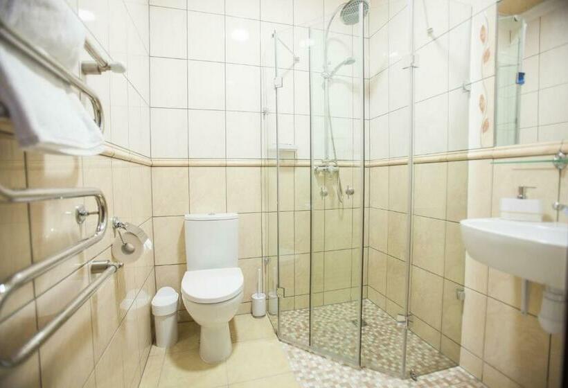 اتاق سوپریور, Central Hotel Radviliškis
