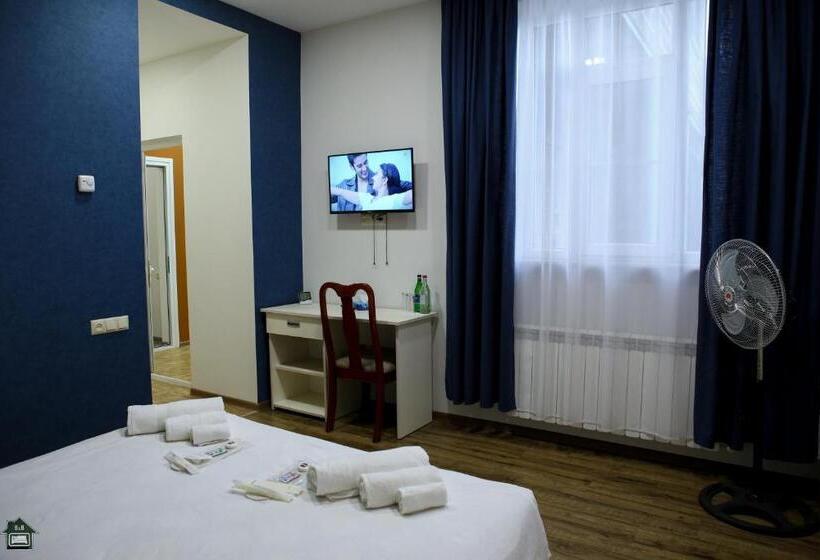 اتاق استاندارد با تخت بزرگ, Guest House In Gyumri