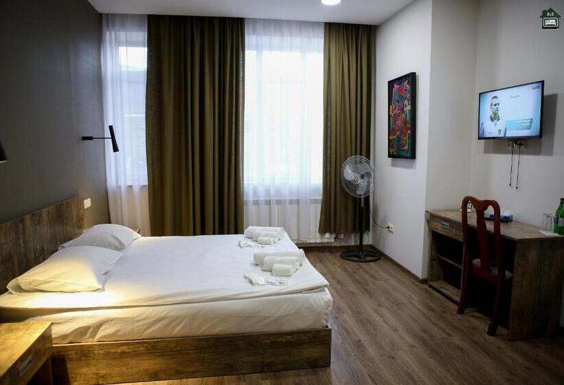 اتاق استاندارد با تخت بزرگ, Guest House In Gyumri