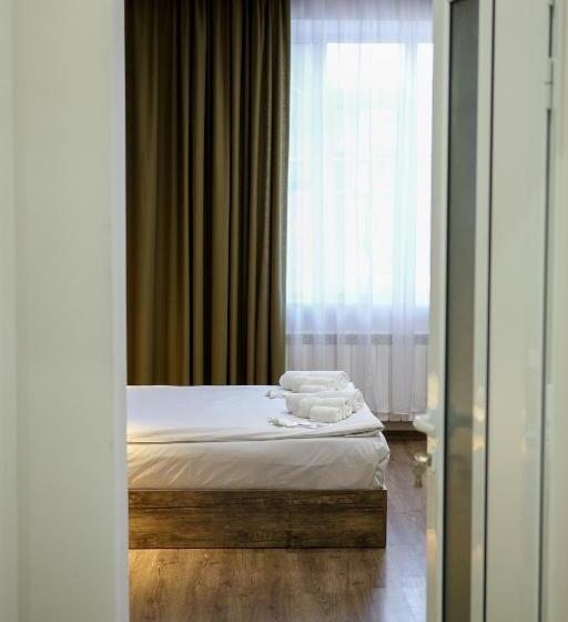 اتاق استاندارد با تخت بزرگ, Guest House In Gyumri