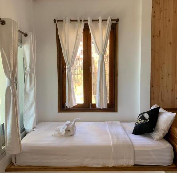 Triple Room Sea View, Suanya Kohkood Resort And Spa