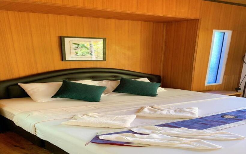 ویلای استاندارد با چشم‌انداز باغ, Suanya Kohkood Resort And Spa