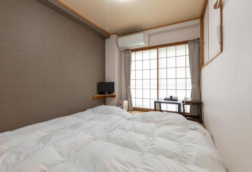 اتاق استاندارد با سرویس بهداشتی مشترک, Akashiya Ryokan Bekkan