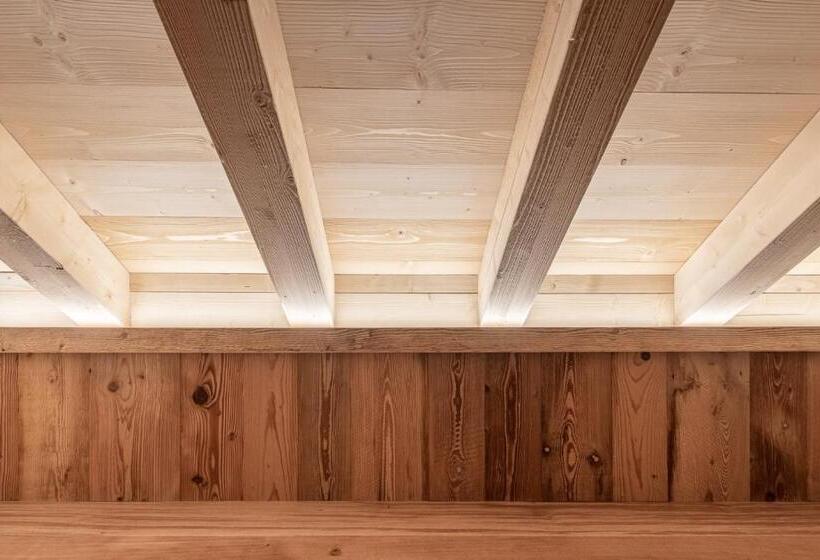 اتاق لوکس با تخت بزرگ, Alla Stazion Locanda Nelle Dolomiti