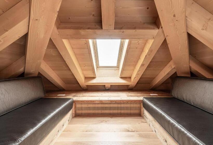 اتاق پنت هاوس, Alla Stazion Locanda Nelle Dolomiti