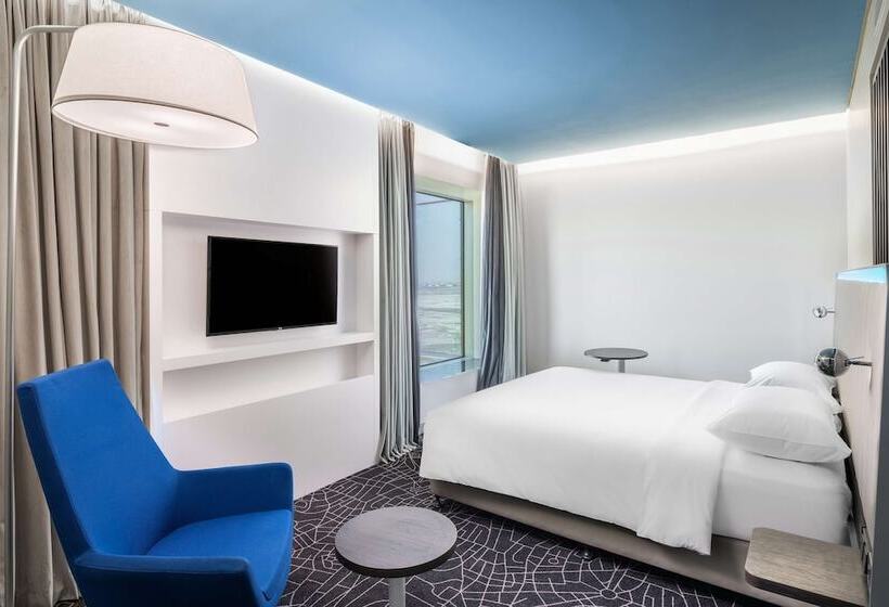 سوییت جونیور, Park Inn By Radisson Jeddah Madinah Road