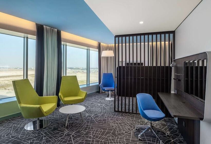 سوییت جونیور, Park Inn By Radisson Jeddah Madinah Road