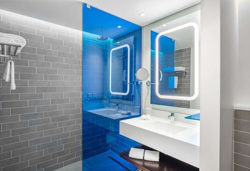 سوییت جونیور, Park Inn By Radisson Jeddah Madinah Road