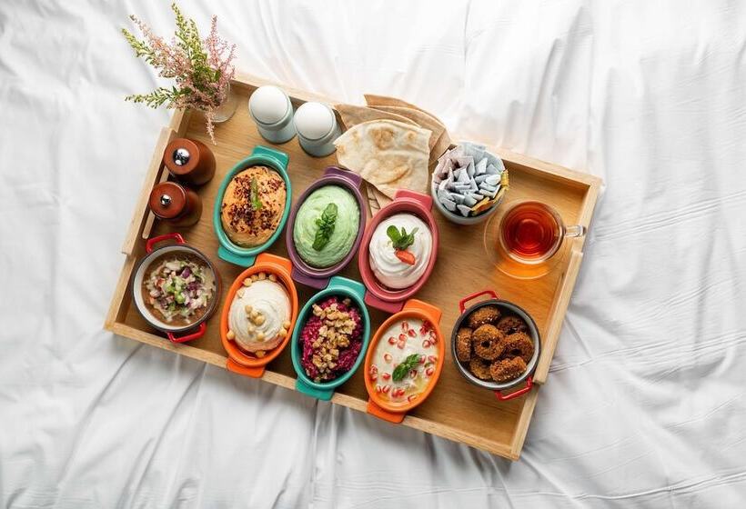 سوییت جونیور, Park Inn By Radisson Jeddah Madinah Road