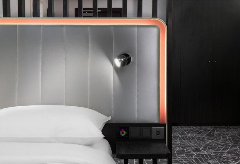 اتاق استاندارد با چشم‌انداز, Park Inn By Radisson Jeddah Madinah Road