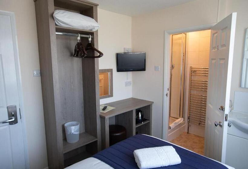 اتاق استاندارد یک نفره, Corner House Hotel Gatwick With Bookable Holiday Parking
