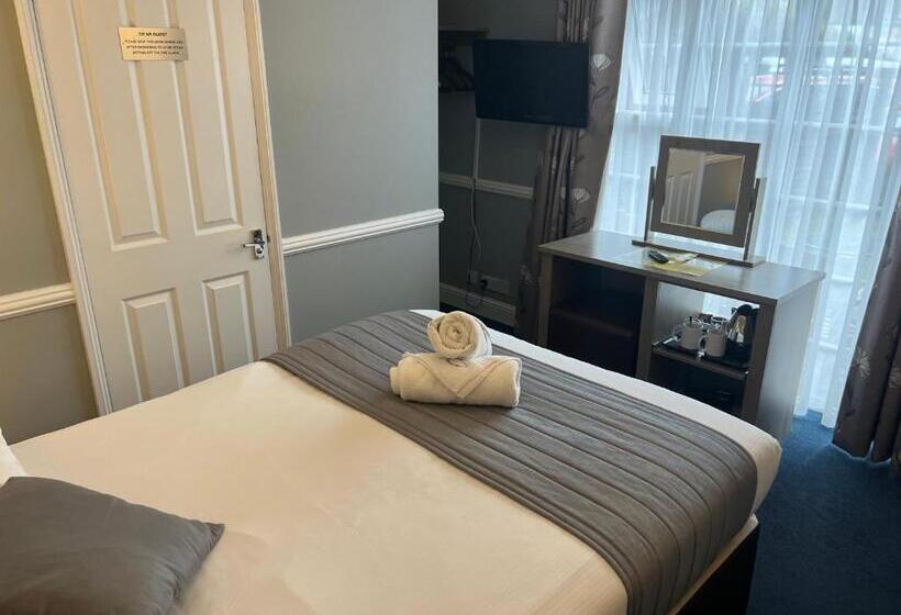 اتاق استاندارد, Corner House Hotel Gatwick With Bookable Holiday Parking