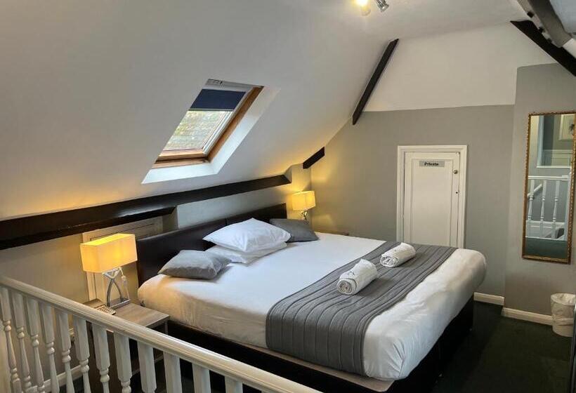 اتاق استاندارد, Corner House Hotel Gatwick With Bookable Holiday Parking