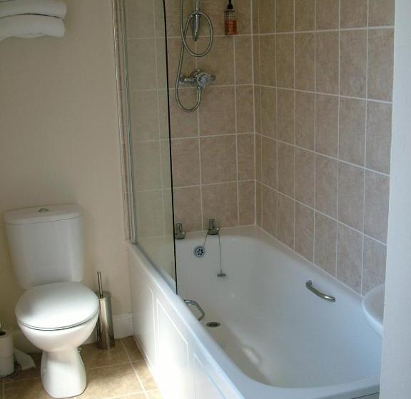 اتاق استاندارد, Aberdour Hotel, Stables Rooms & Beer Garden