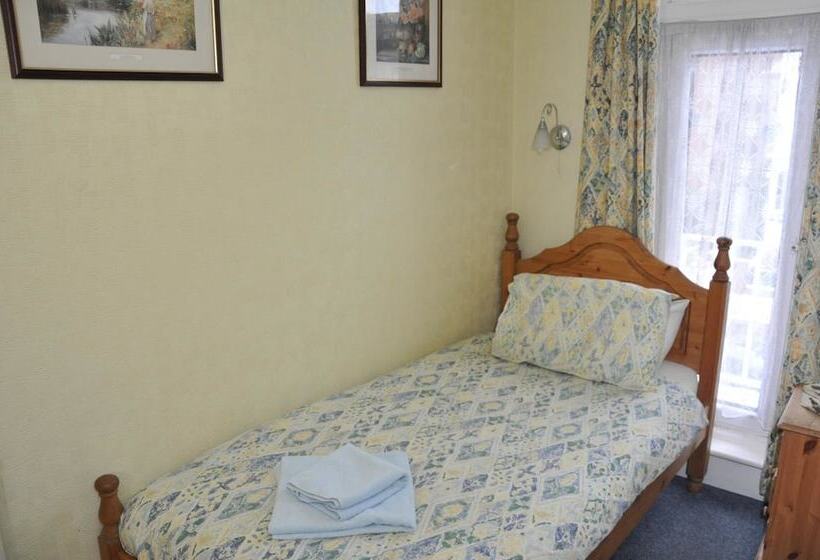 Standard Single Room, Chandos Premier  Folkestone  Channel Tunnel