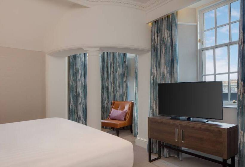 Chambre Deluxe, Hilton Edinburgh Carlton