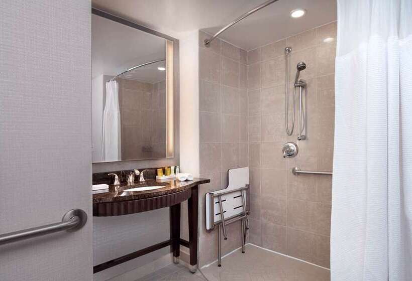 اتاق استاندارد, Hilton Edinburgh Carlton