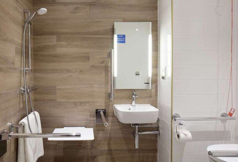 اتاق استاندارد برای معلولان, Hilton Edinburgh Carlton