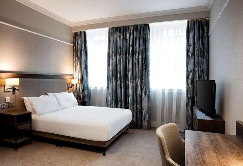 اتاق استاندارد برای معلولان, Hilton Edinburgh Carlton