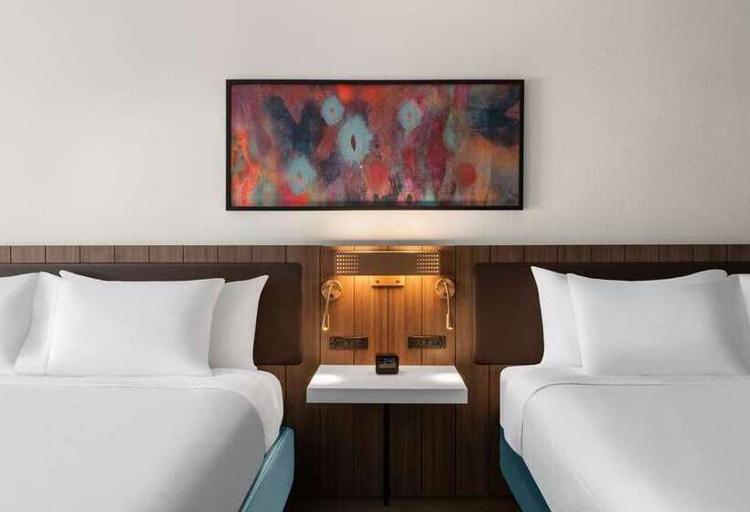 اتاق استاندارد با تخت بزرگ, Hilton Edinburgh Carlton