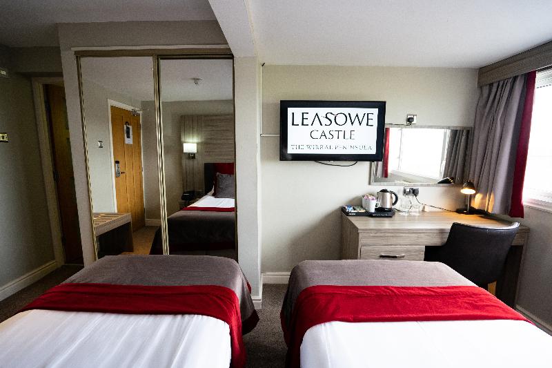 اتاق استاندارد, Leasowe Castle