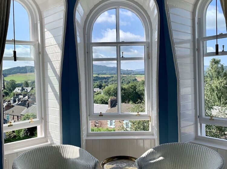 اتاق استاندارد, Leven House Bed And Breakfast