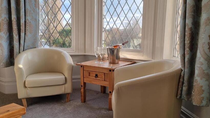 اتاق استاندارد با تخت بزرگ, Rowcroft Lodge