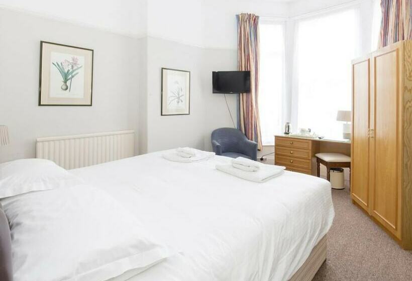 Standard Room, The Broadmead