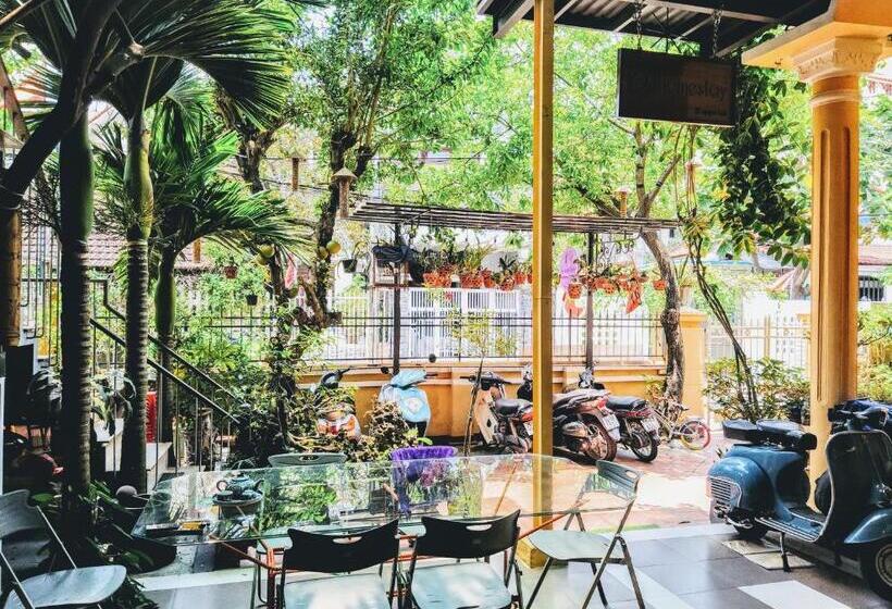 کلبه ییلاقی, Q  Homestay Garden Villa